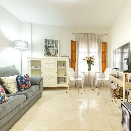 Pajaritos Center Suite By Valcambre Sevilla Dış mekan fotoğraf