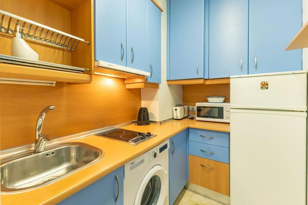 Pajaritos Center Suite By Valcambre Sevilla Dış mekan fotoğraf